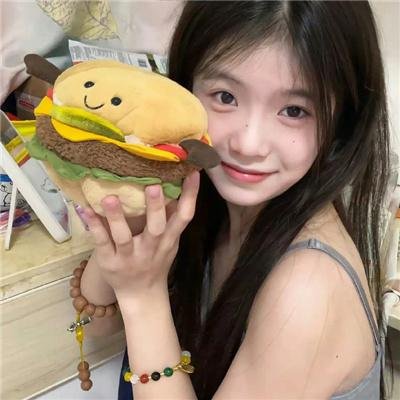 不认识的女友
