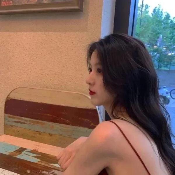 爱我就陪我看电影